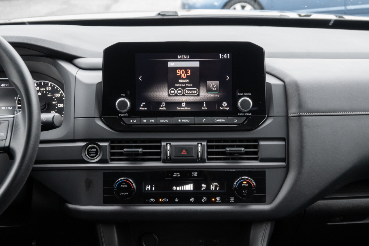 Nissan Pathfinder S 4WD 2024