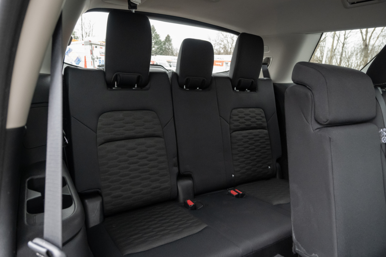 Nissan Pathfinder S 4WD 2024