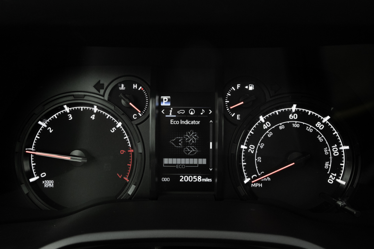 Toyota 4Runner SR5 Premium 2WD (Natl) 2022