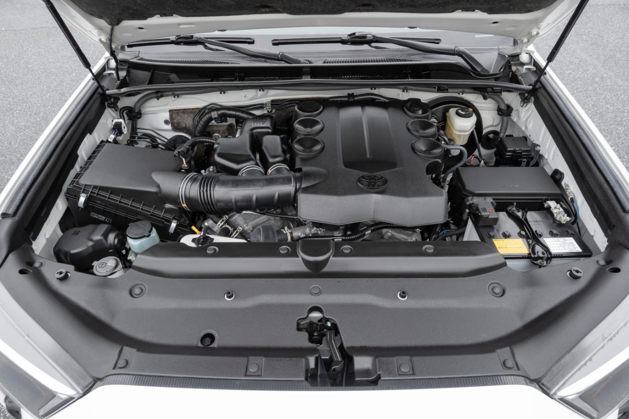 Toyota 4Runner SR5 Premium 2WD (Natl) 2022