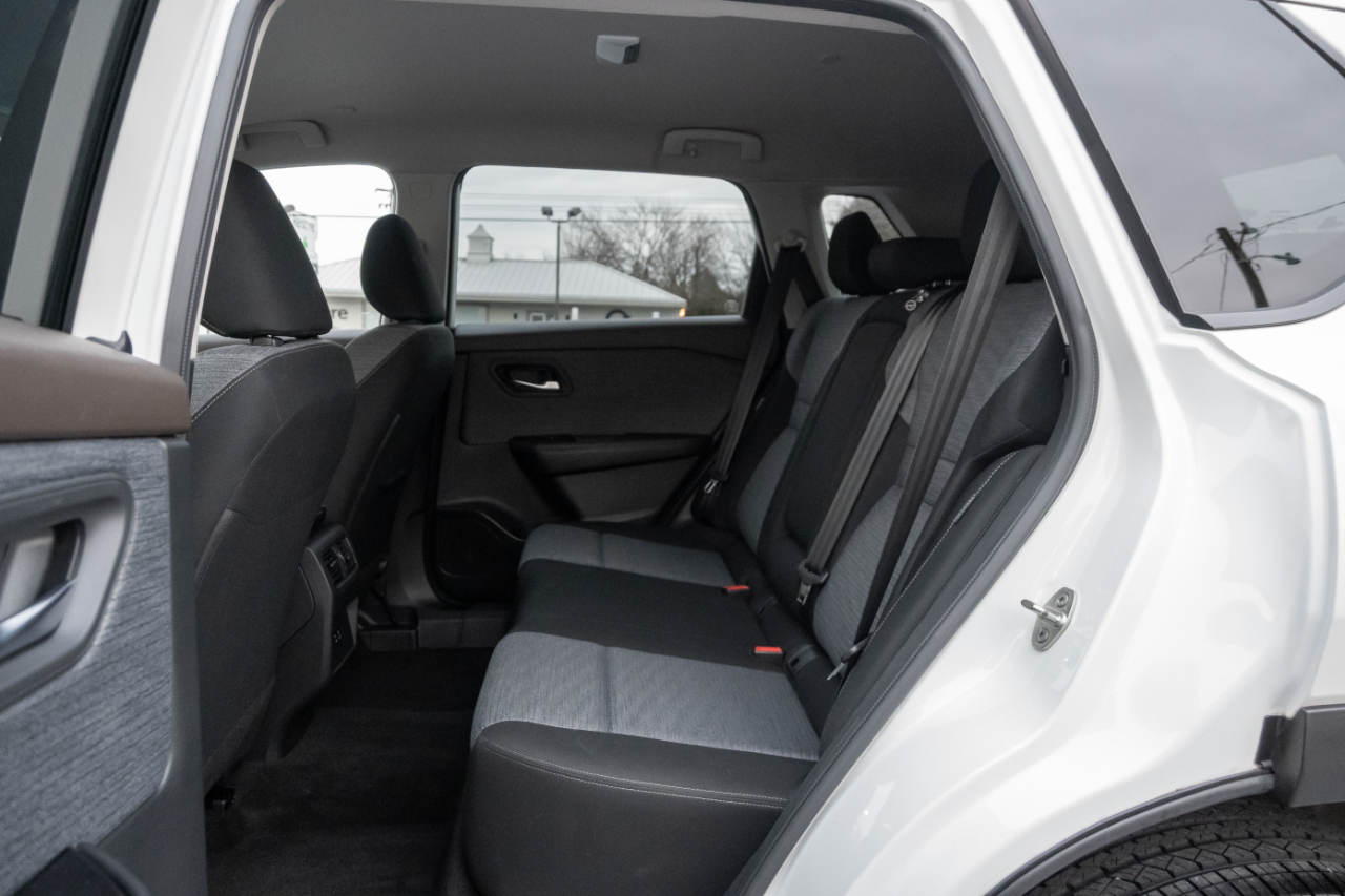 Nissan Rogue AWD SV *Ltd Avail* 2023