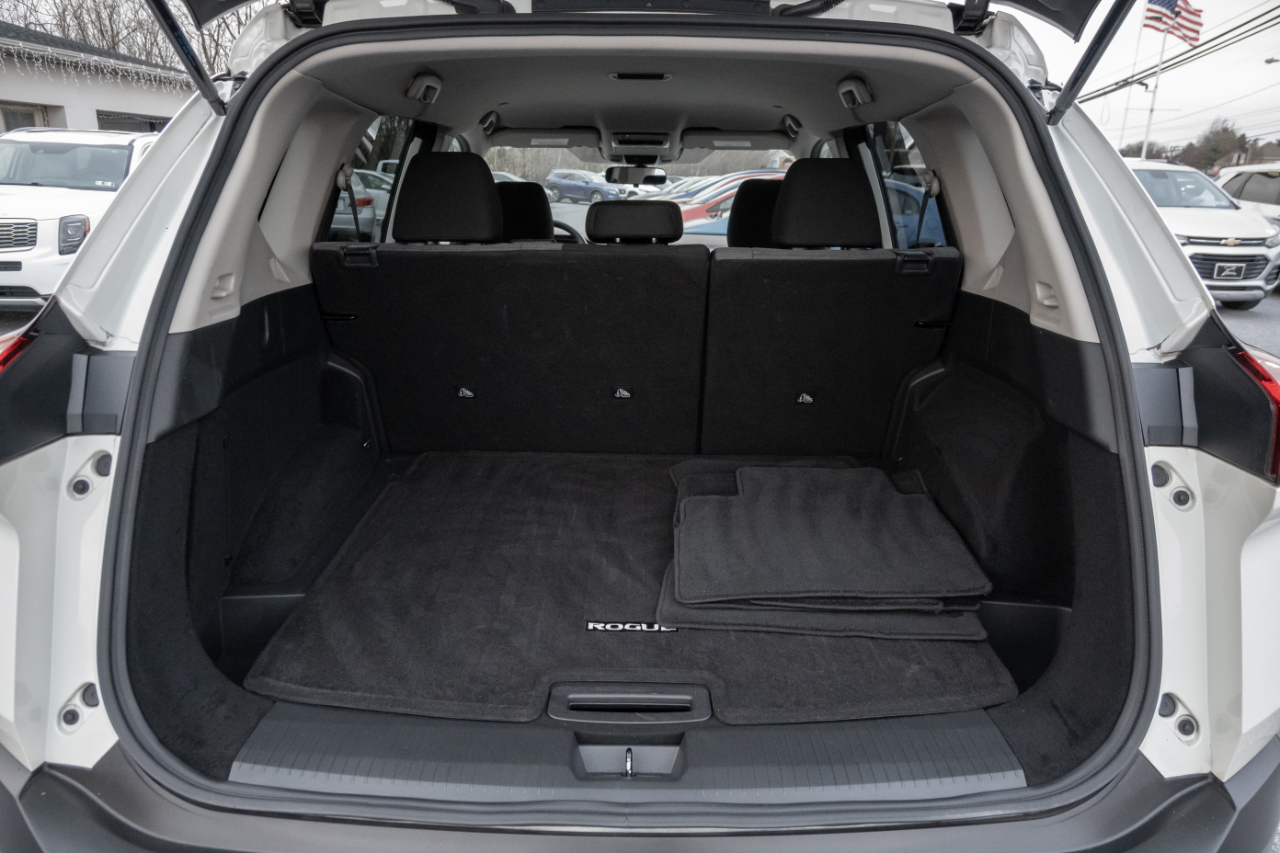 Nissan Rogue AWD SV *Ltd Avail* 2023