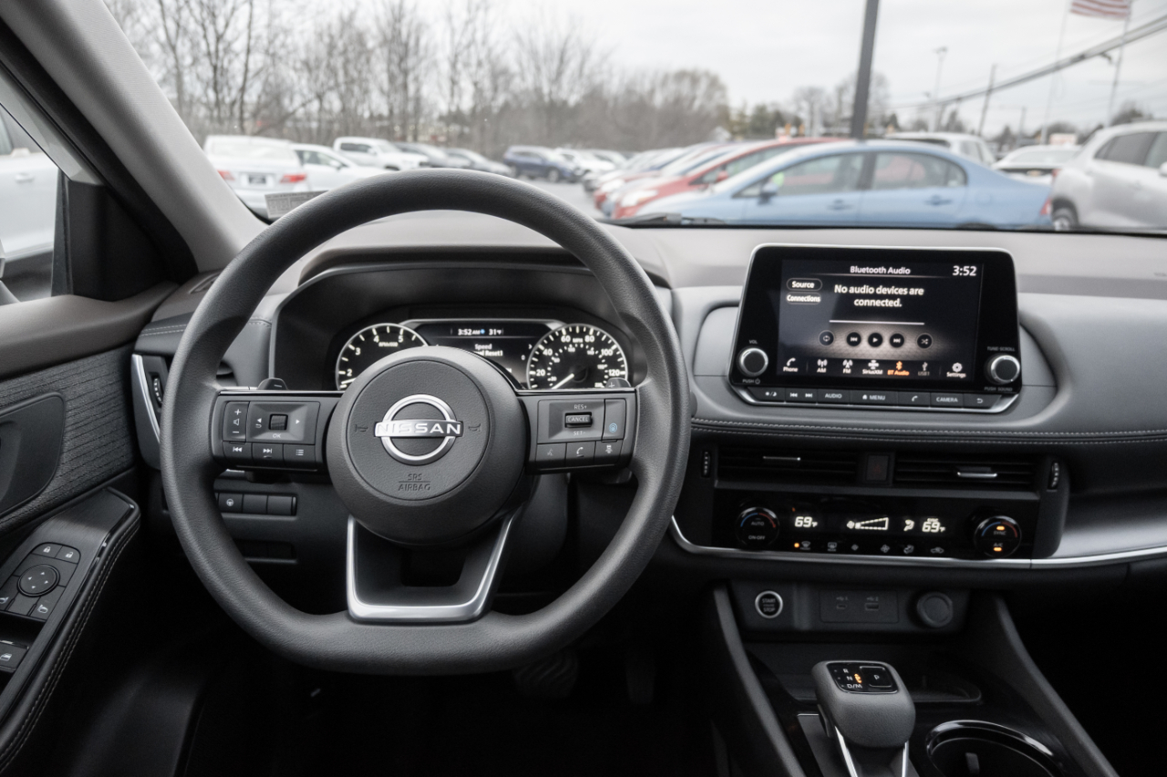 Nissan Rogue AWD SV *Ltd Avail* 2023