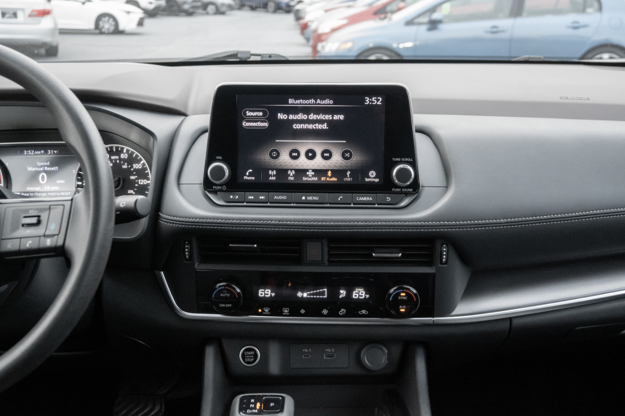 Nissan Rogue AWD SV 2023