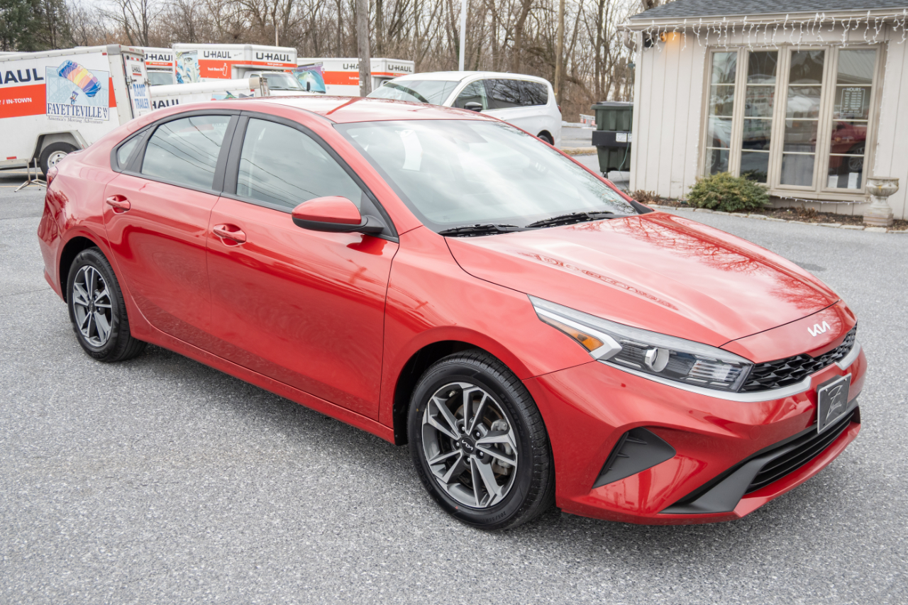 Kia Forte LXS IVT 2024