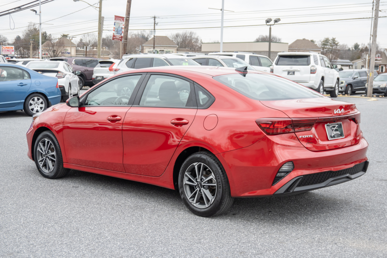 Kia Forte LXS IVT 2024