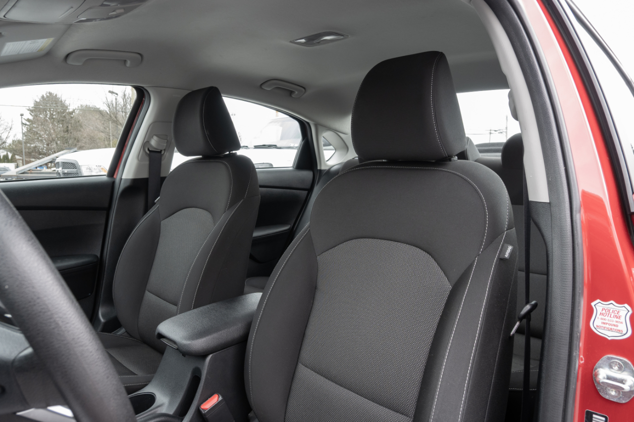 Kia Forte LXS IVT 2024