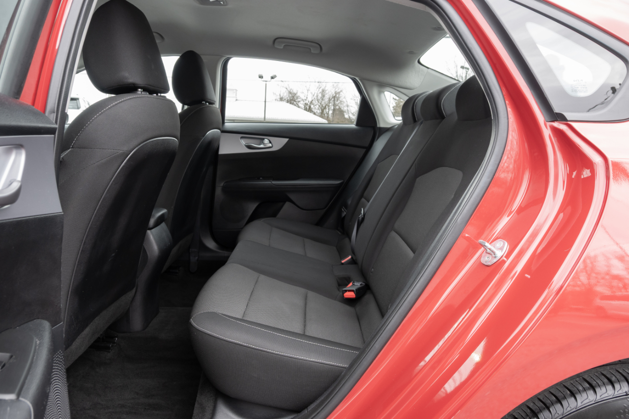 Kia Forte LXS IVT 2024