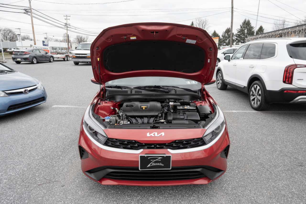 Kia Forte LXS IVT 2024