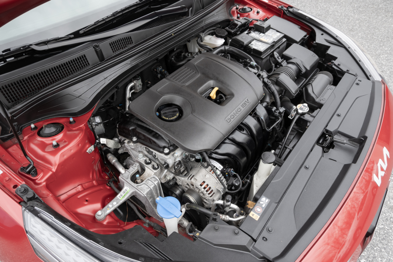 Kia Forte LXS IVT 2024