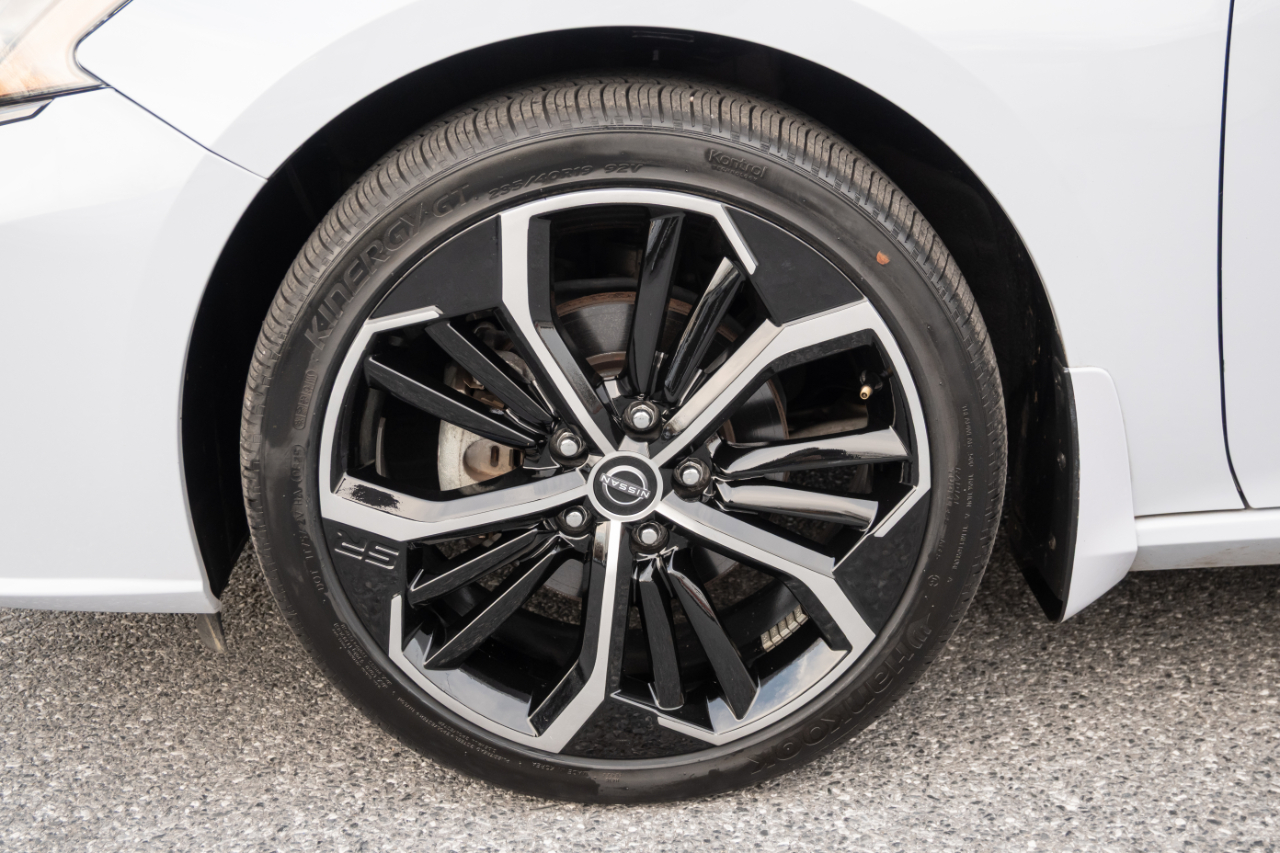 Nissan Altima 2.5 SR Sedan 2023