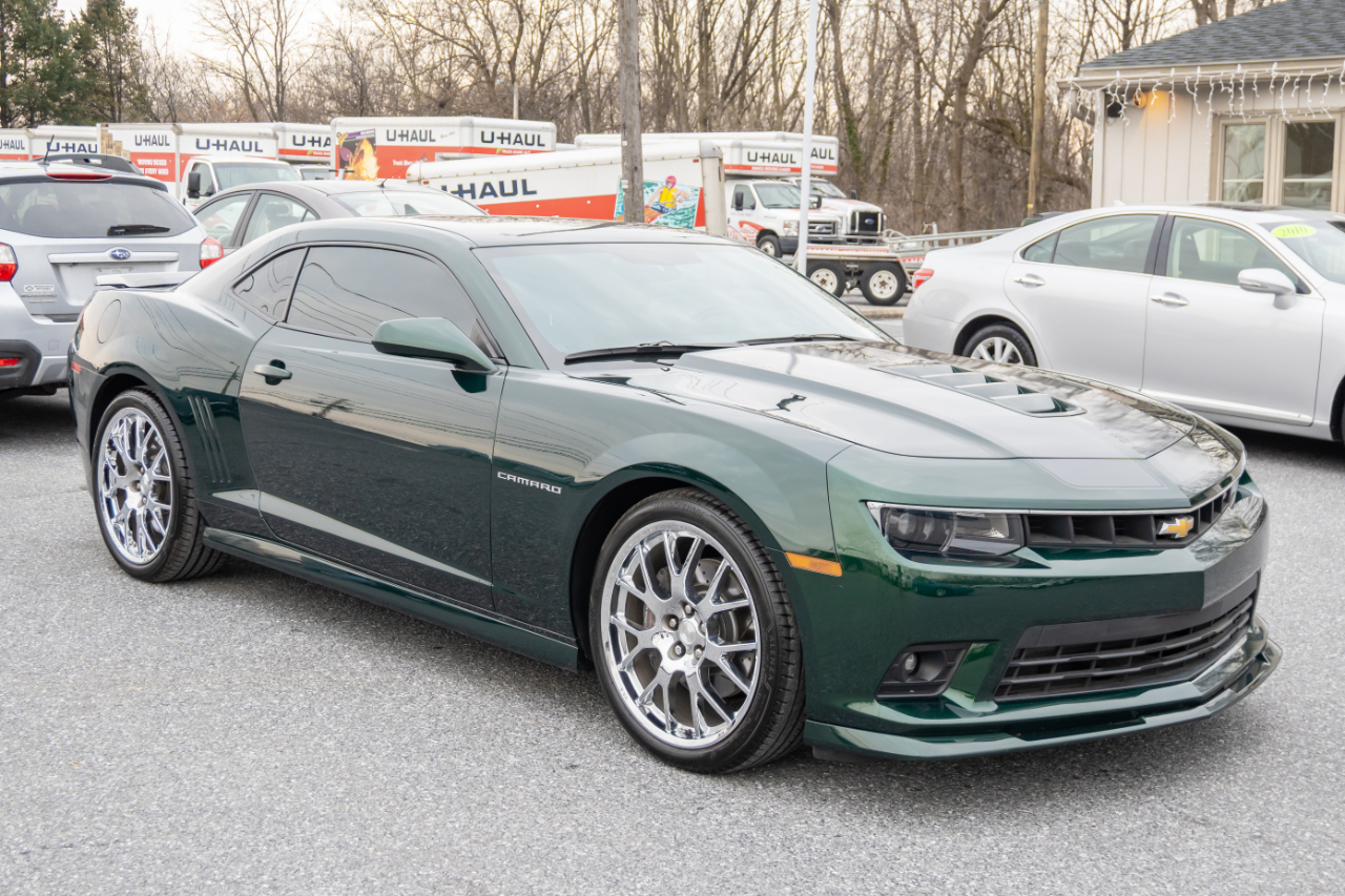 Chevrolet Camaro 2dr Cpe SS w/2SS 2015
