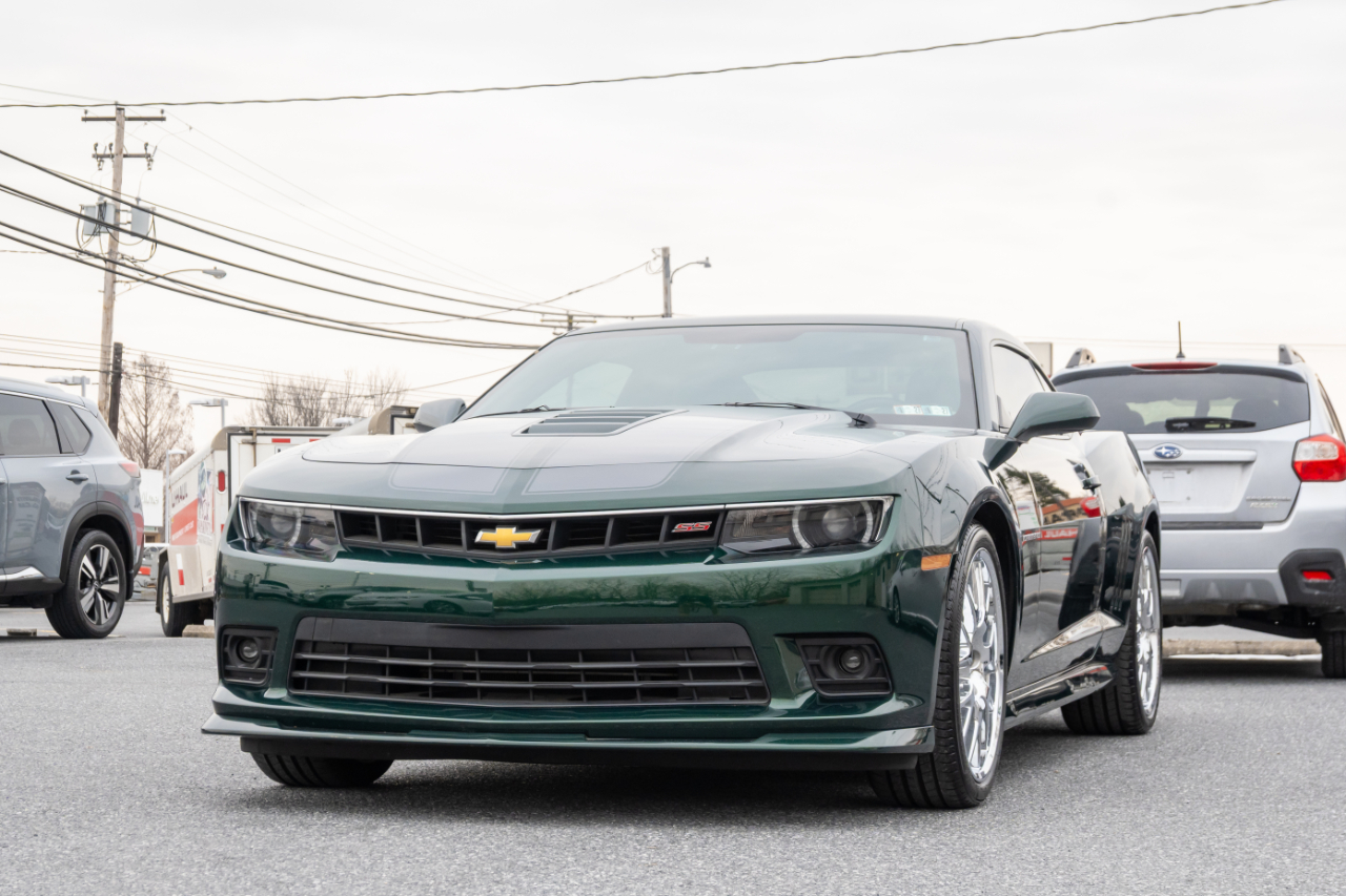 Chevrolet Camaro 2dr Cpe SS w/2SS 2015