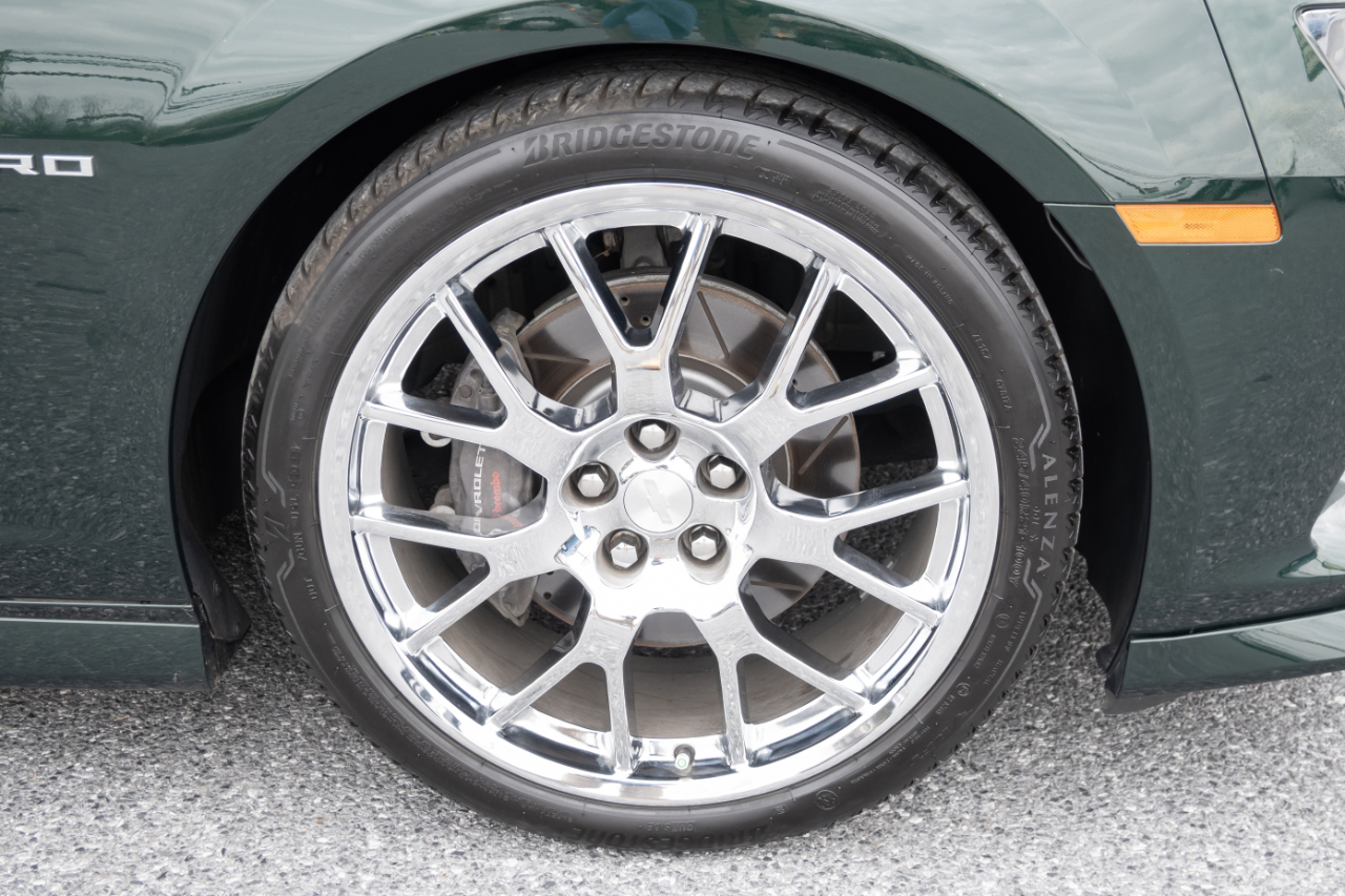 Chevrolet Camaro 2dr Cpe SS w/2SS 2015