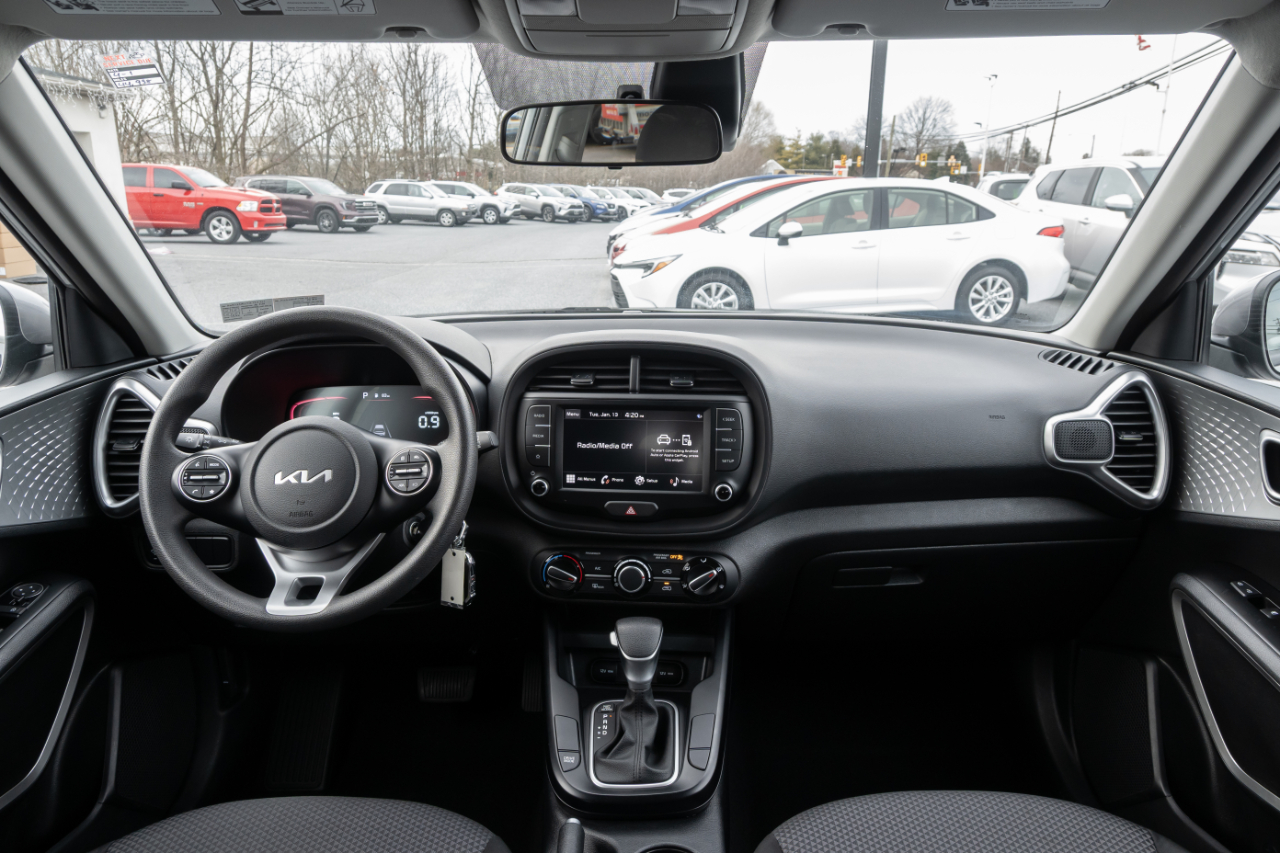 Kia Soul LX IVT 2024