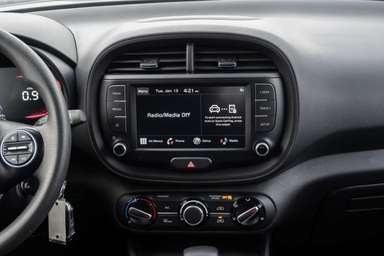 Kia Soul LX IVT 2024