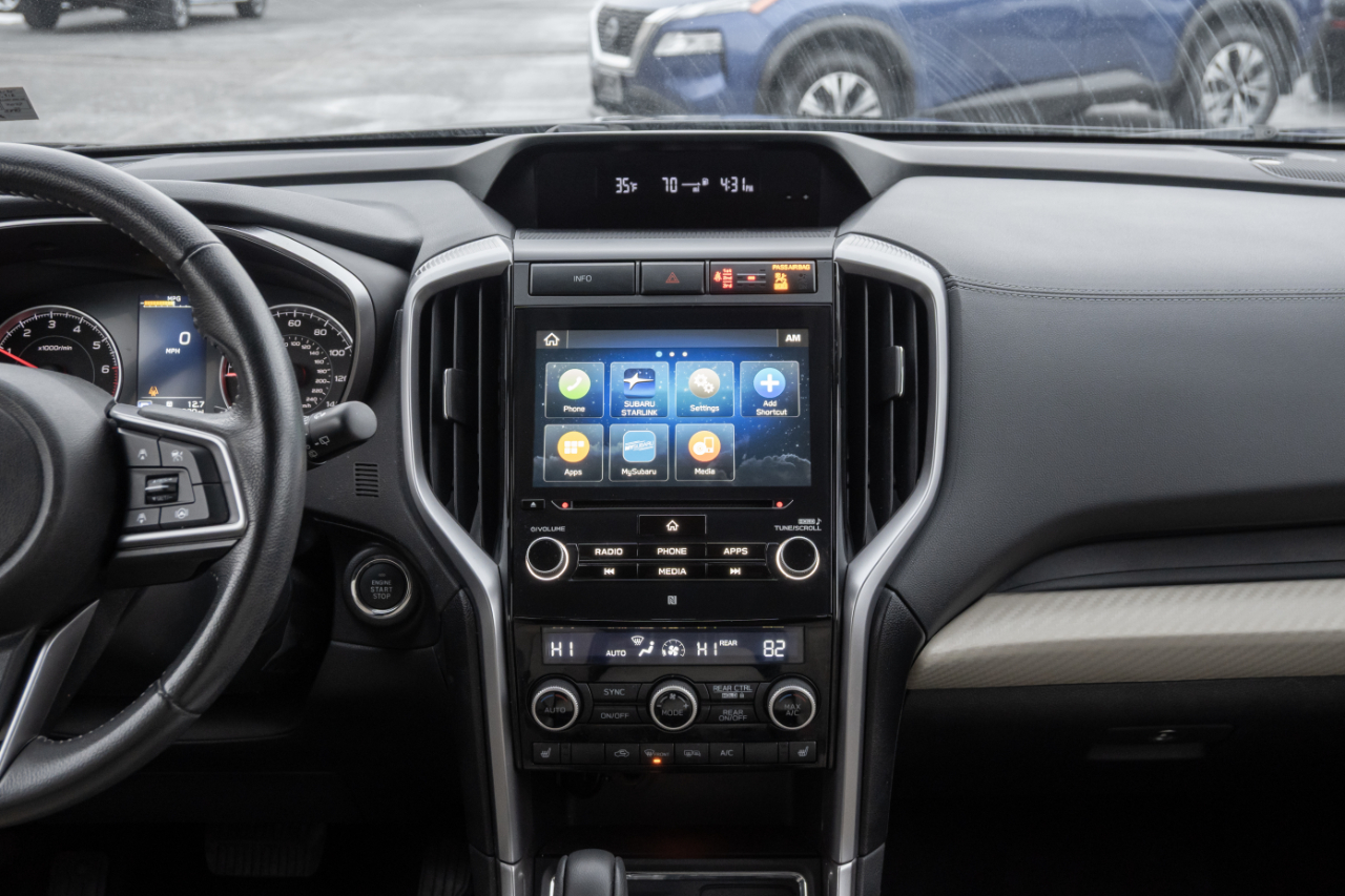 Subaru Ascent Premium 8-Passenger 2022