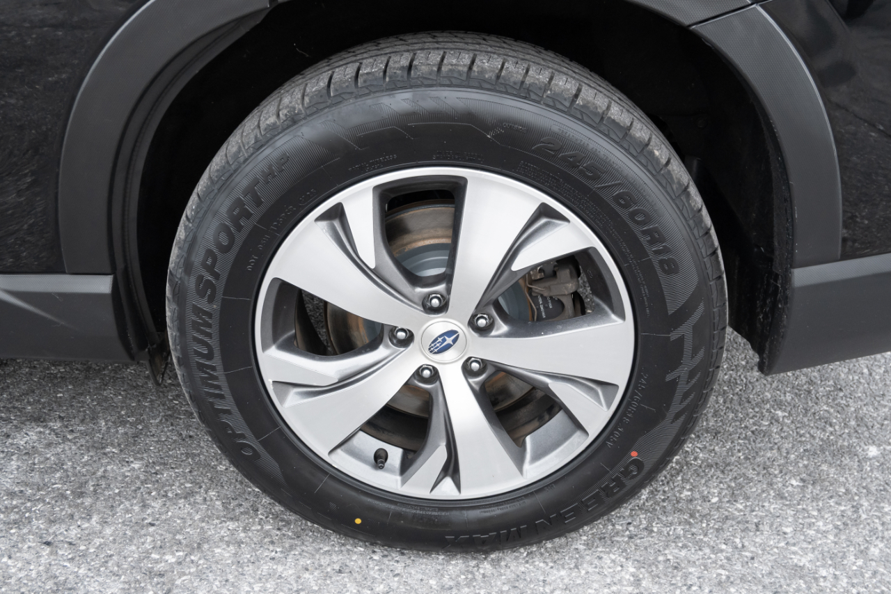 Subaru Ascent Premium 8-Passenger 2022