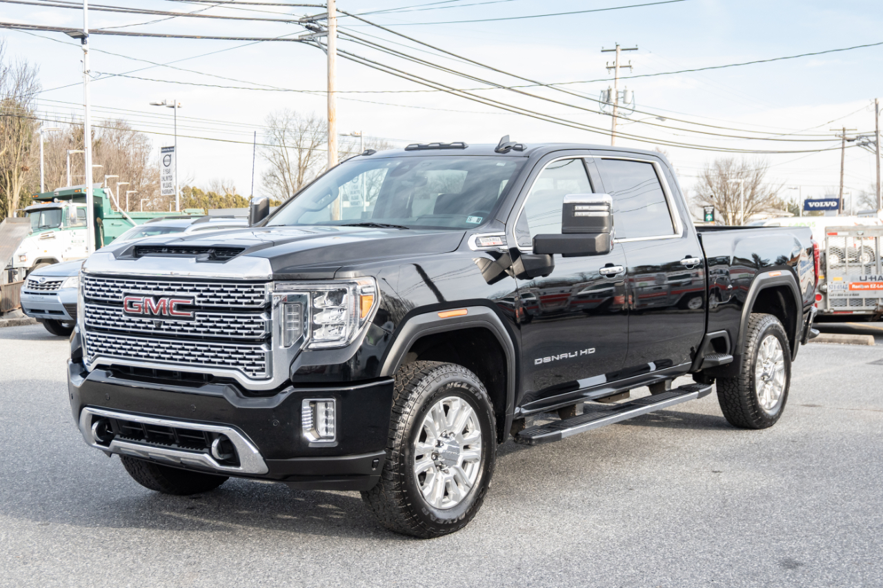 GMC Sierra 2500HD 4WD Crew Cab 159" Denali 2023