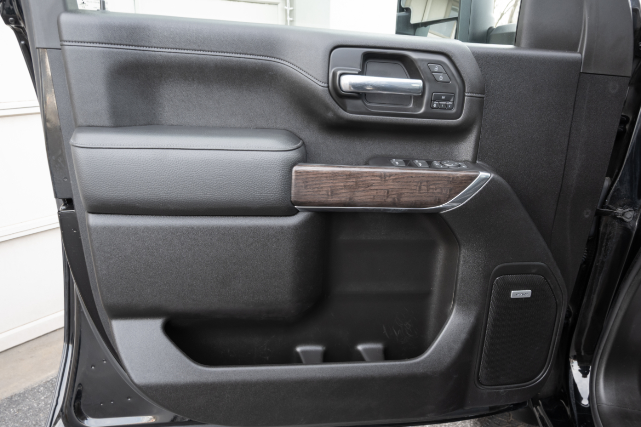 GMC Sierra 2500HD 4WD Crew Cab 159" Denali 2023