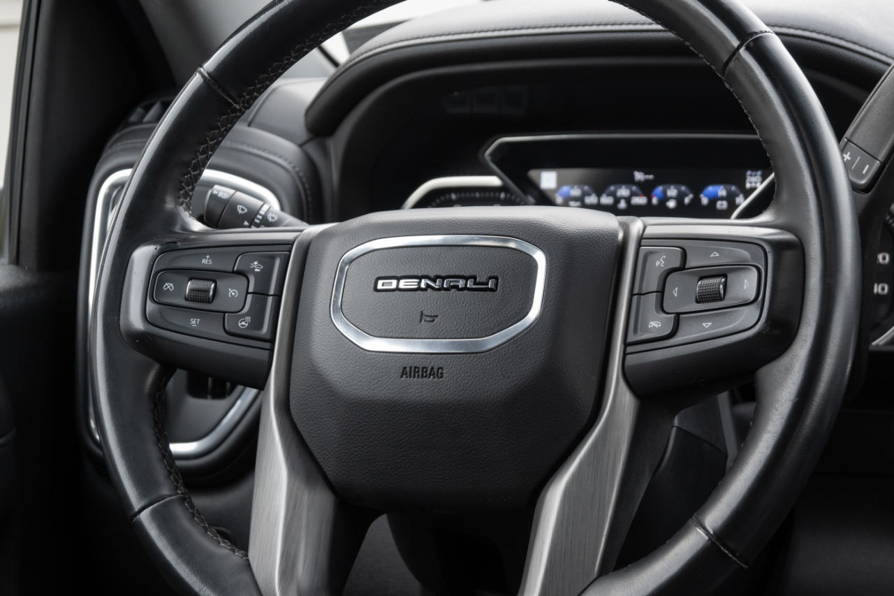GMC Sierra 2500HD 4WD Crew Cab 159" Denali 2023