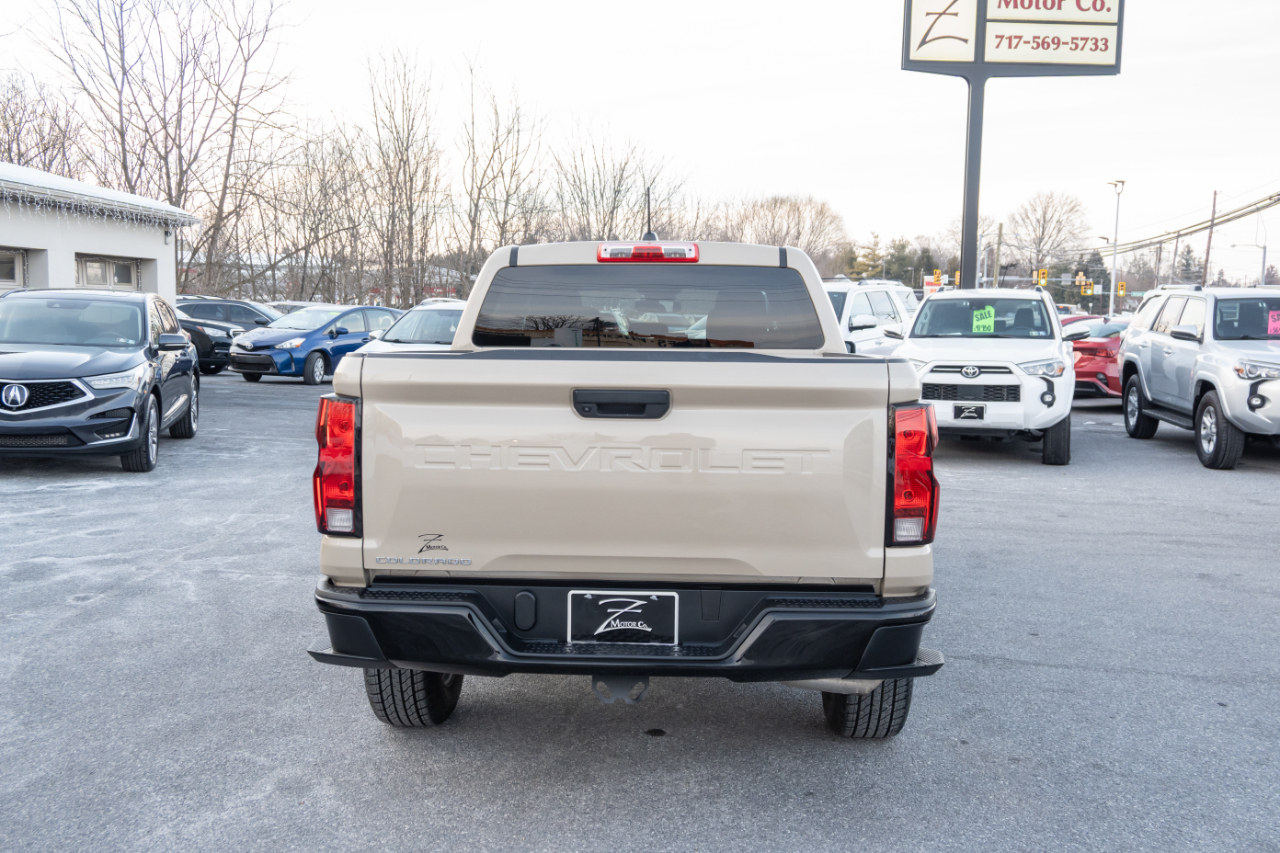Chevrolet Colorado 2WD Crew Cab WT 2024