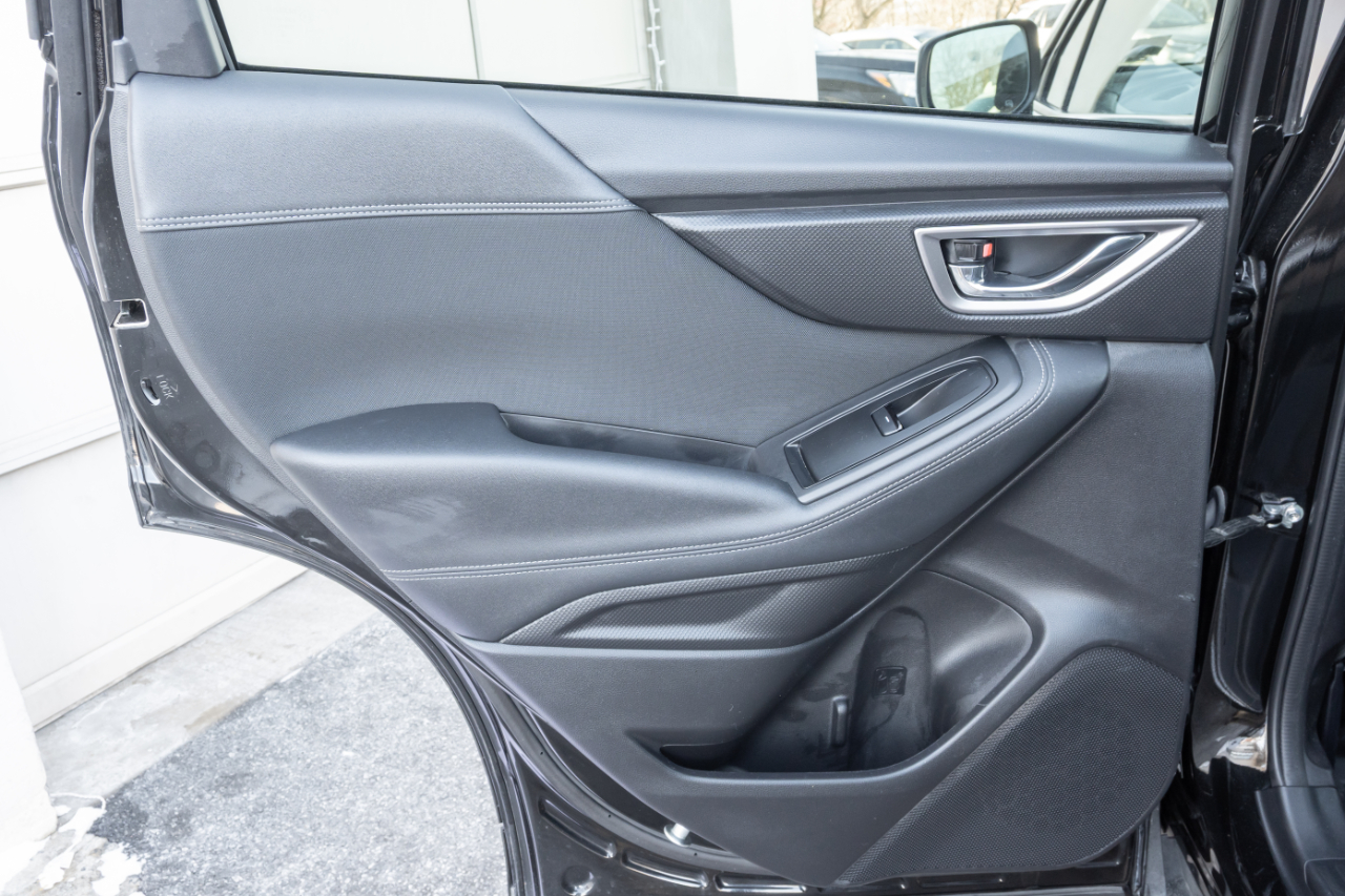 Subaru Forester Premium CVT 2023