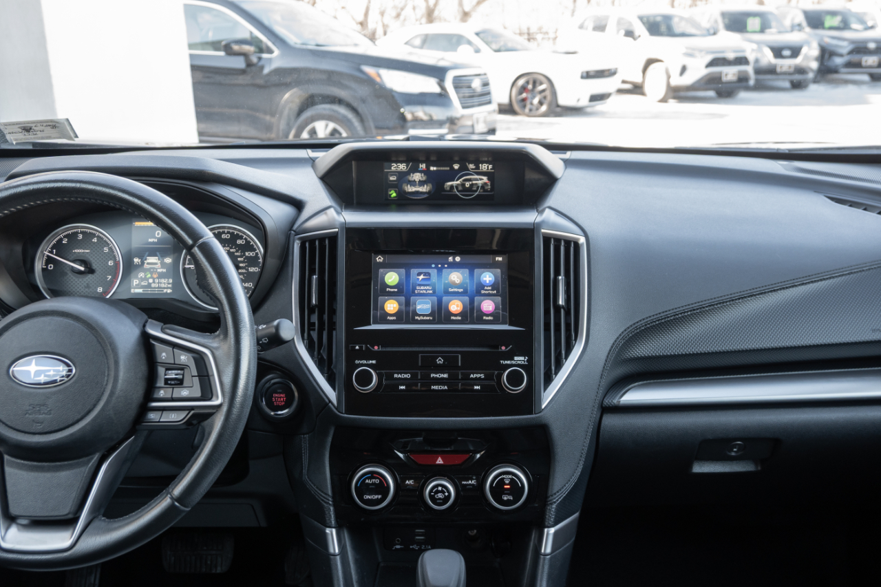 Subaru Forester Premium CVT 2023