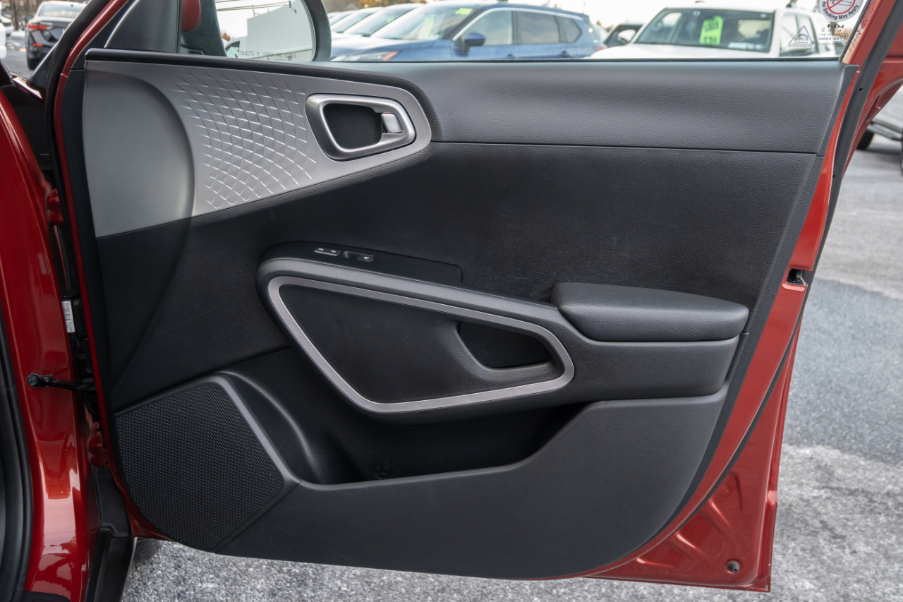 Kia Soul LX IVT 2024