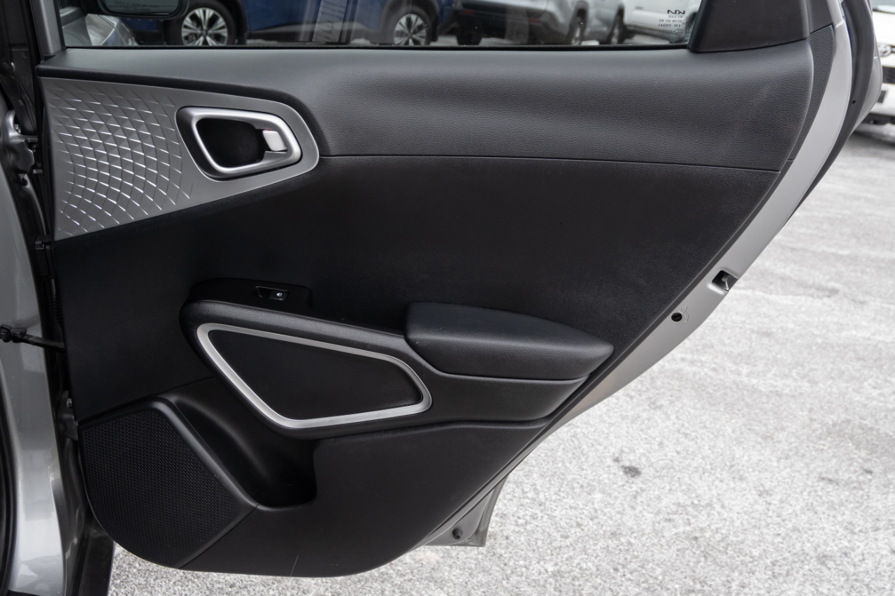 Kia Soul LX FWD 2023