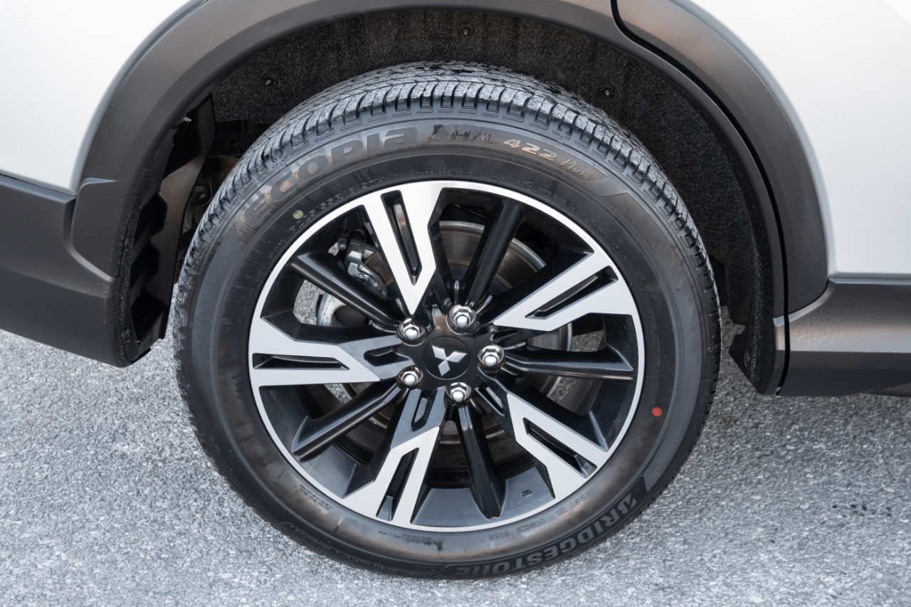 Mitsubishi Eclipse Cross SEL S-AWC 2024