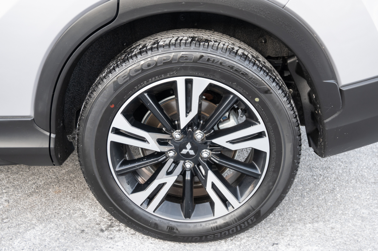 Mitsubishi Eclipse Cross SEL S-AWC 2024