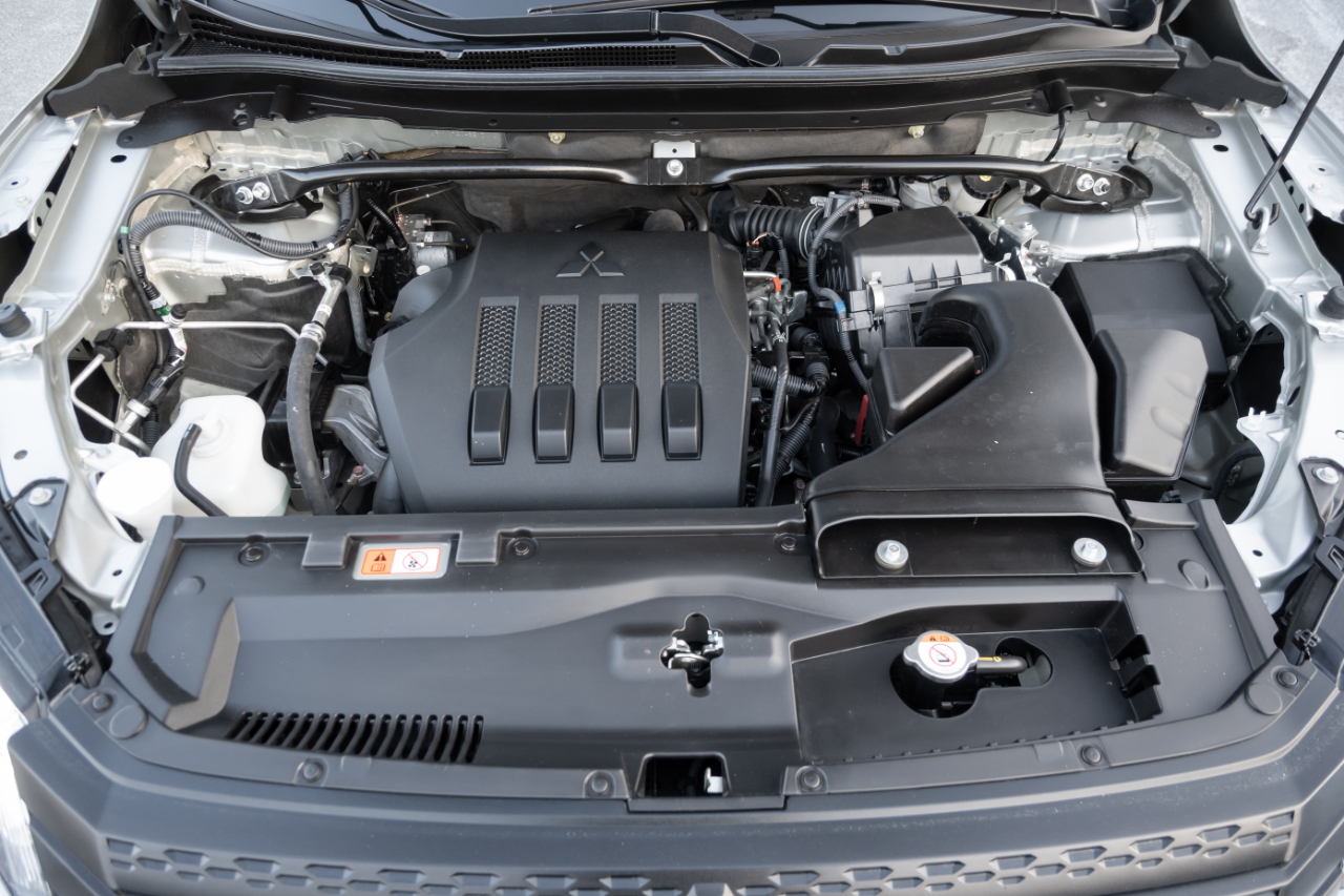 Mitsubishi Eclipse Cross SEL S-AWC 2024