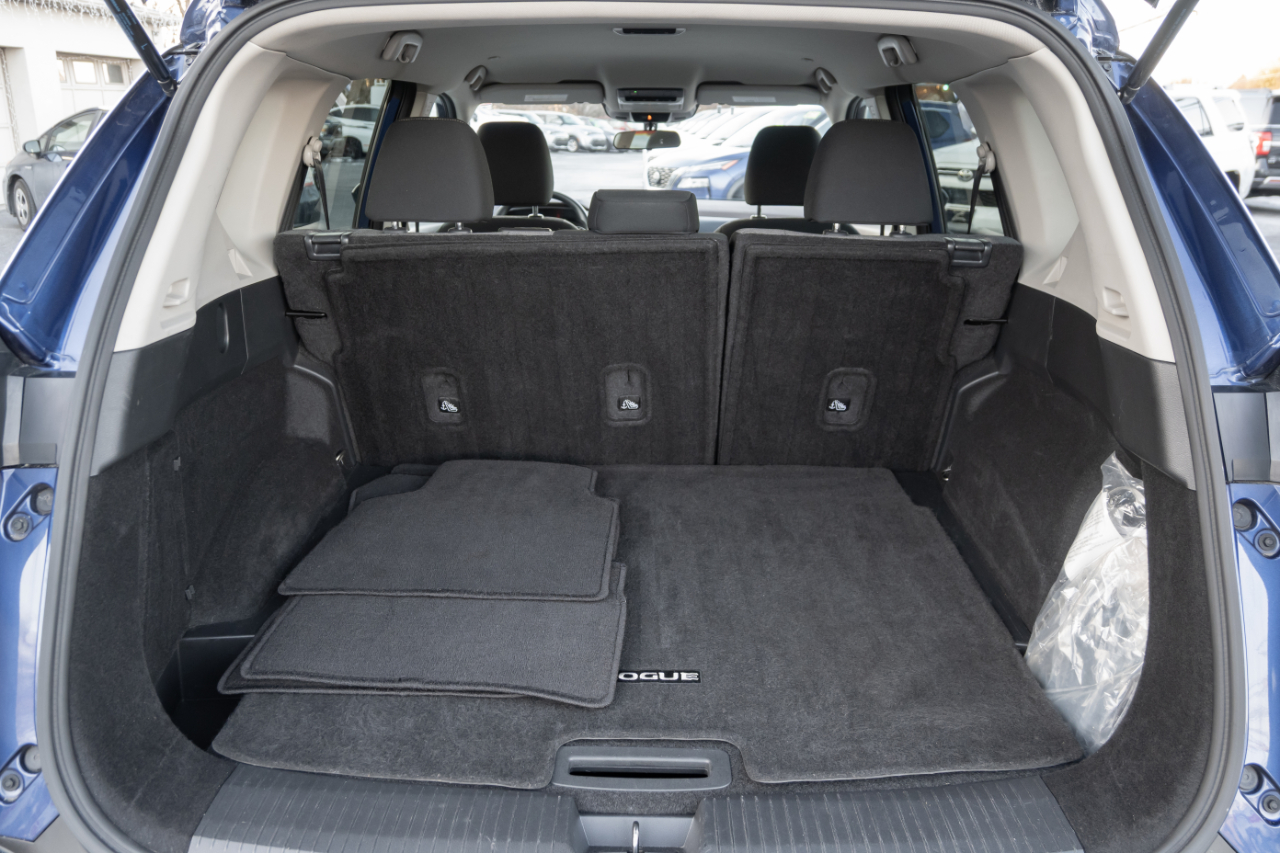 Nissan Rogue FWD SV 2023