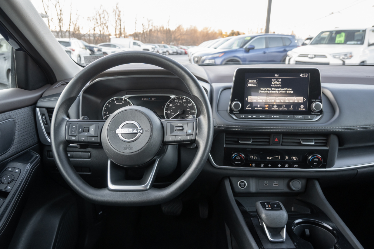 Nissan Rogue FWD SV 2023