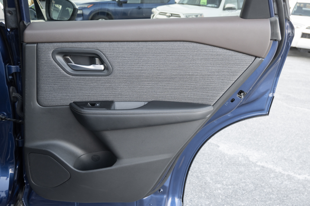 Nissan Rogue FWD SV 2023