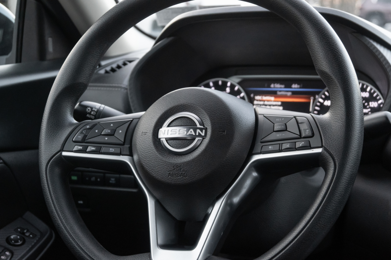 Nissan Sentra SV CVT 2024