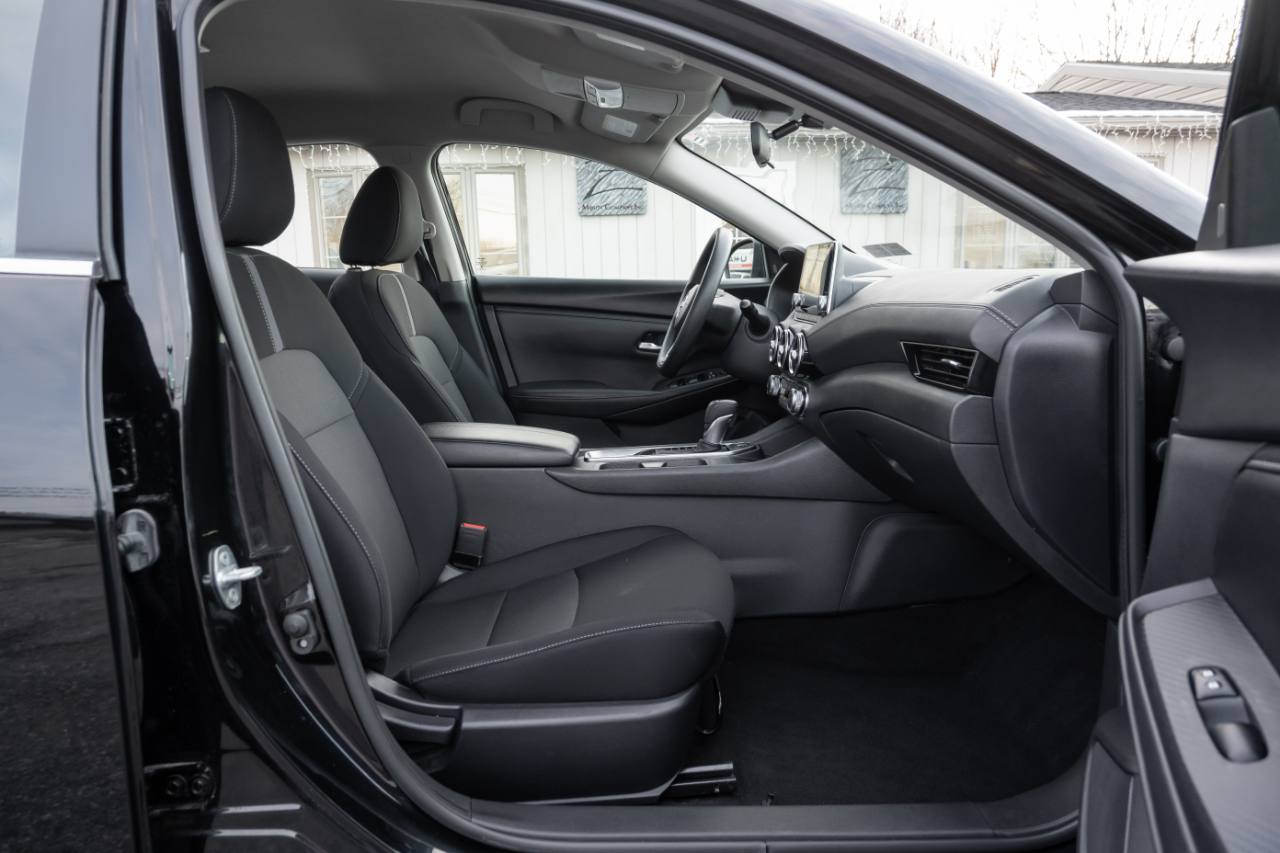 Nissan Sentra SV CVT 2024