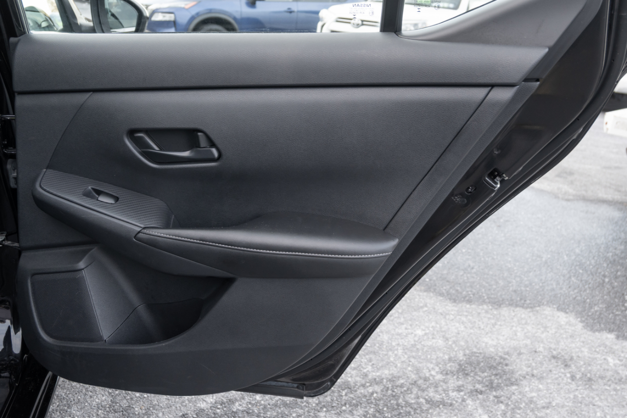 Nissan Sentra SV CVT 2024