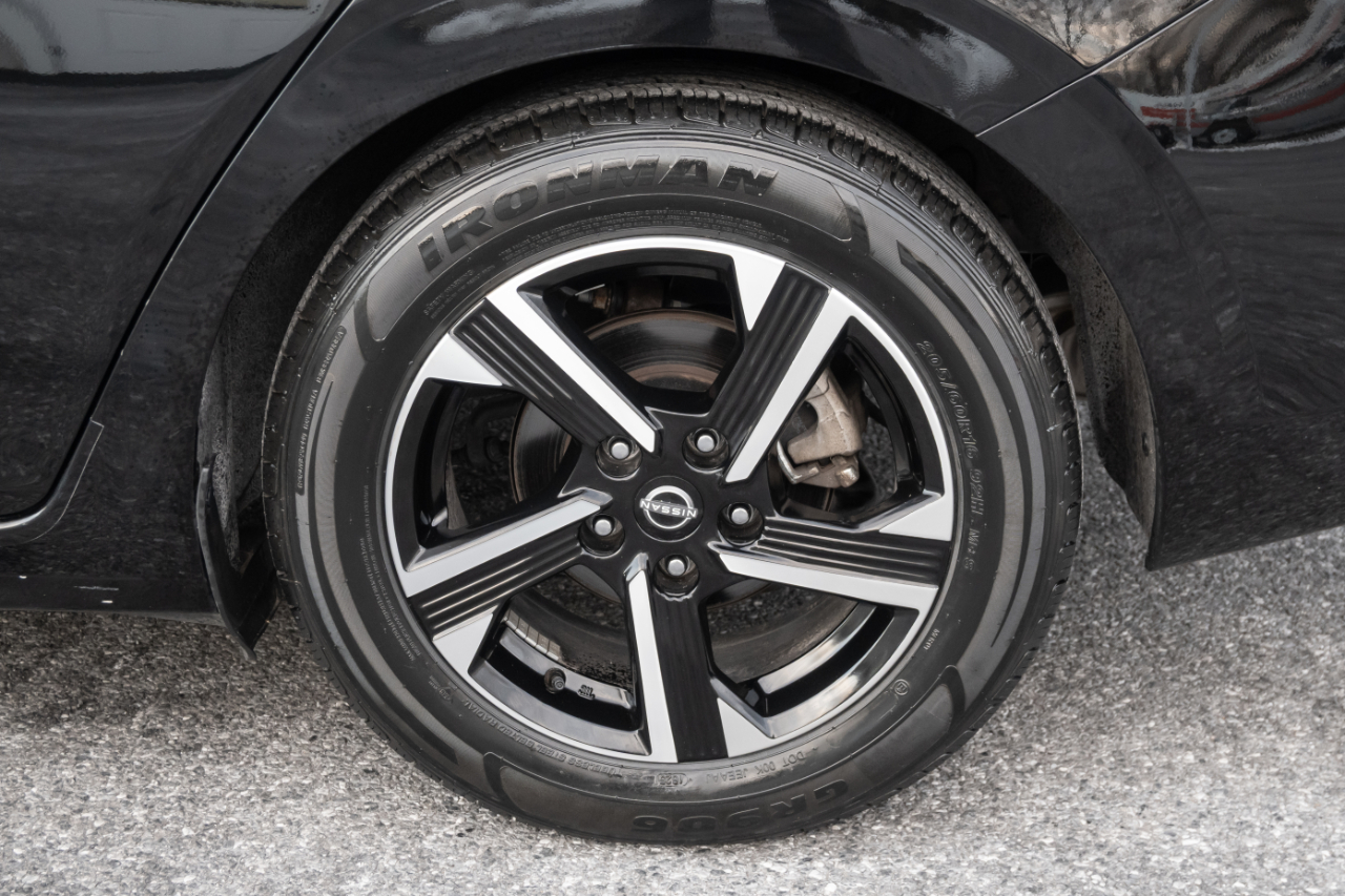 Nissan Sentra SV CVT 2024