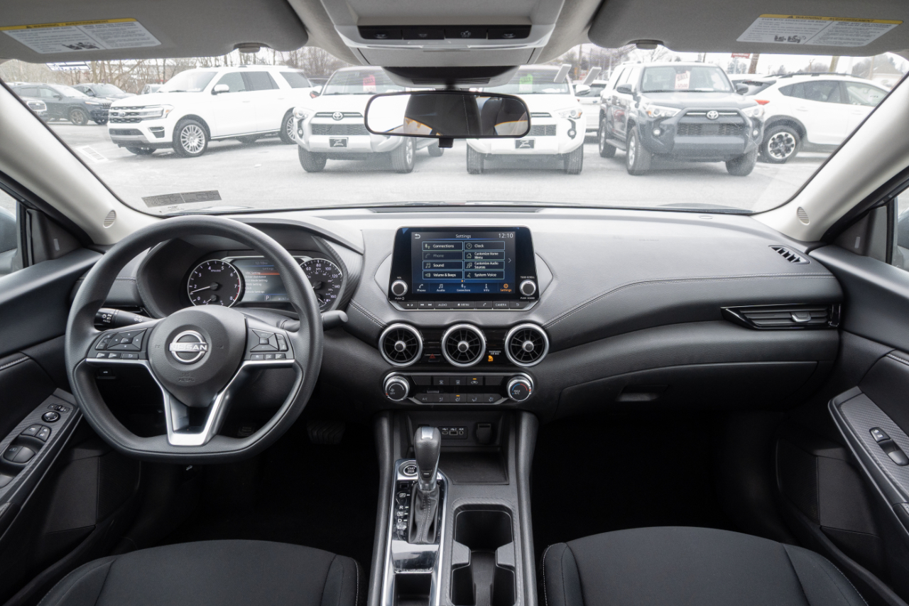 Nissan Sentra SV CVT 2024