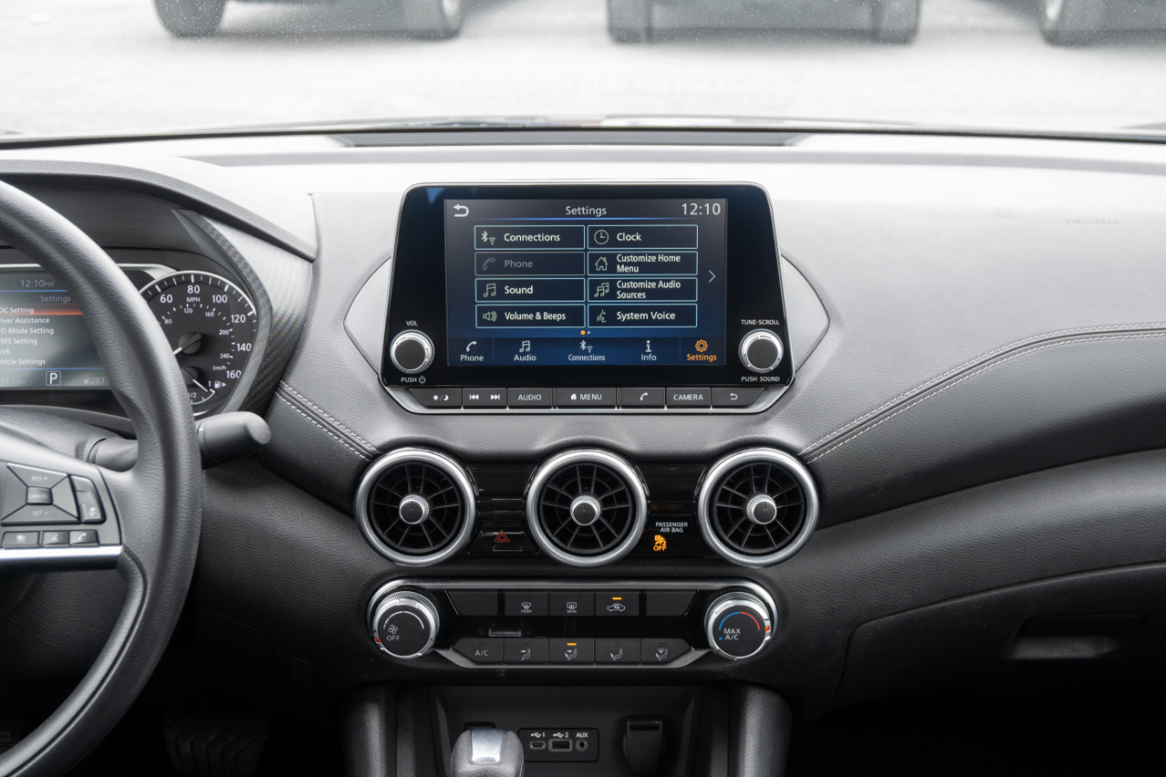 Nissan Sentra SV CVT 2024