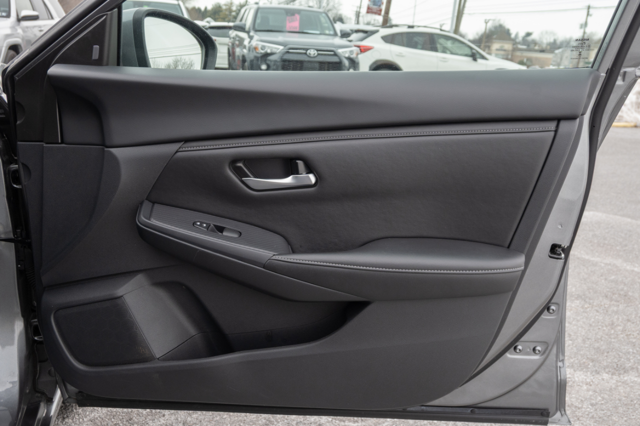 Nissan Sentra SV CVT 2024