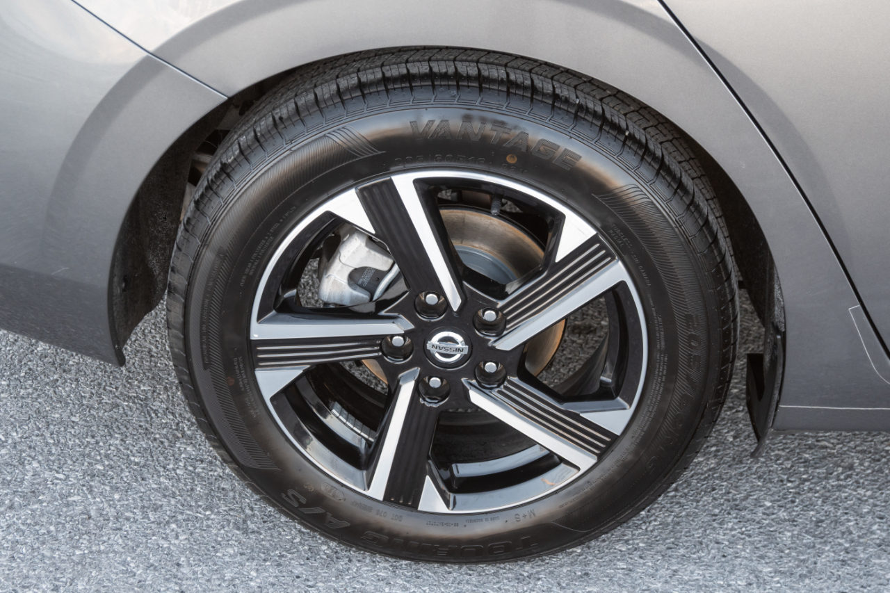 Nissan Sentra SV CVT 2024