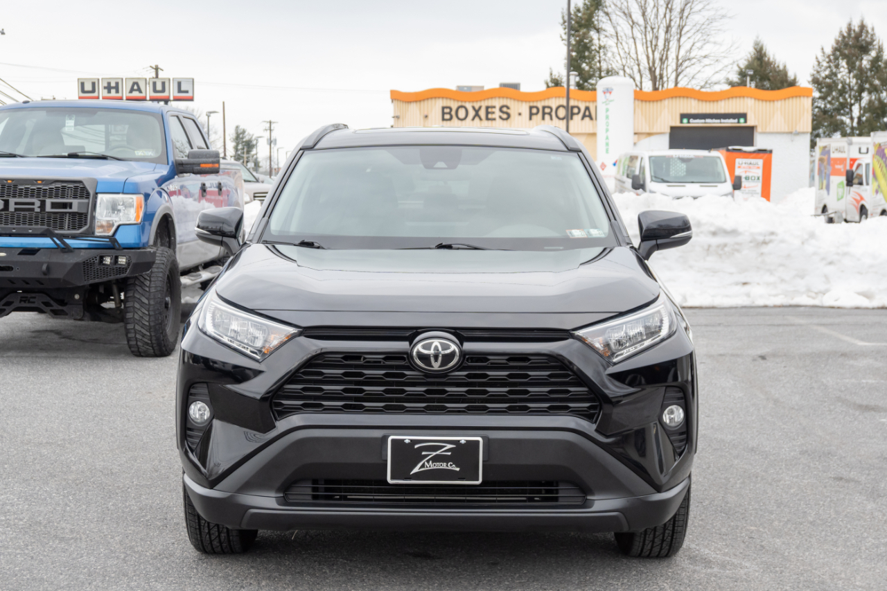 Toyota RAV4 XLE AWD 2021