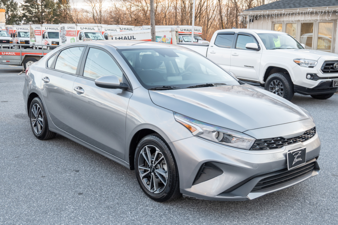 Kia Forte LXS IVT 2024