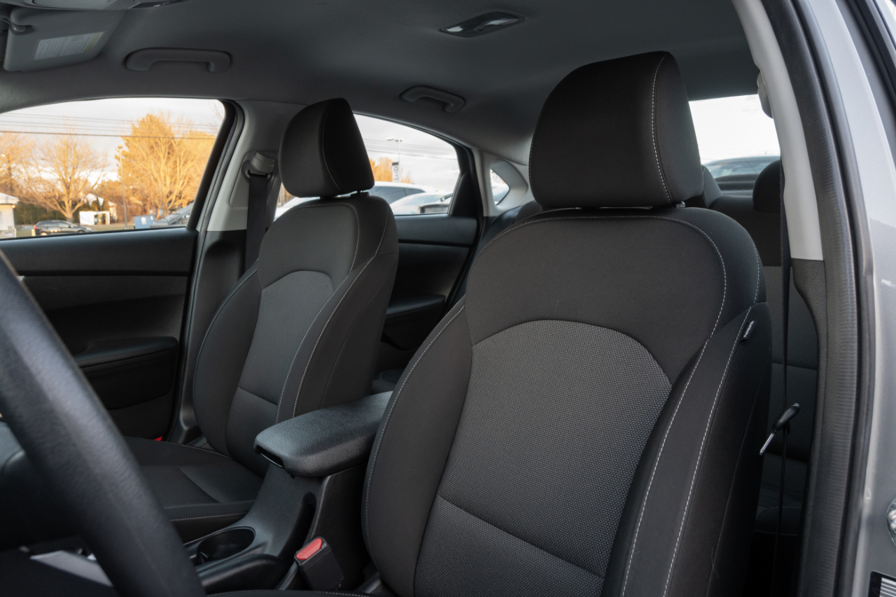 Kia Forte LXS IVT 2024