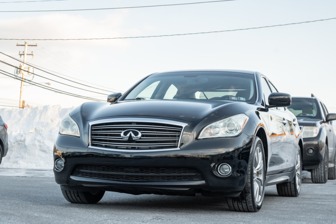 Infiniti M37 4dr Sdn AWD 2012