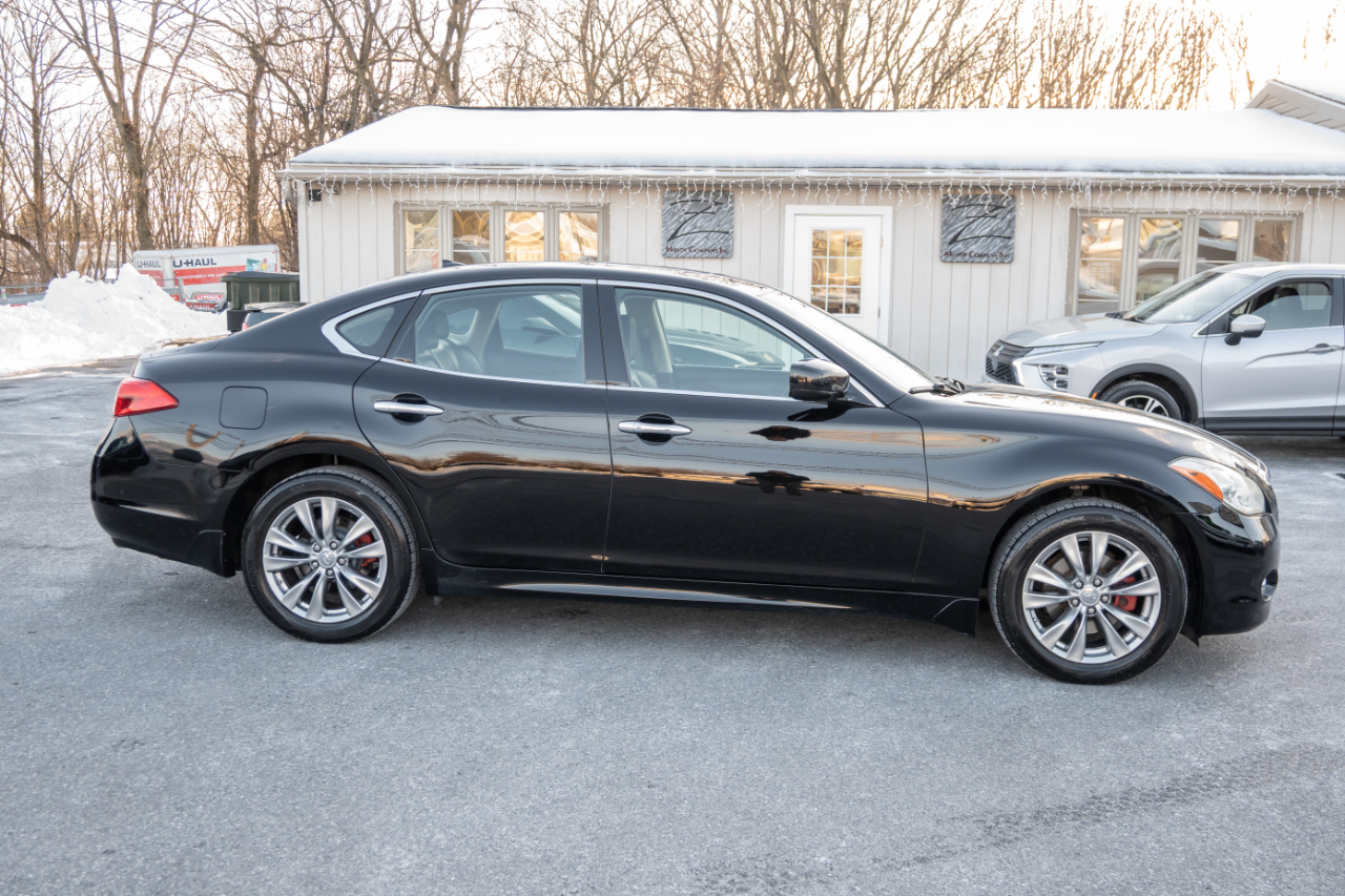 Infiniti M37 4dr Sdn AWD 2012