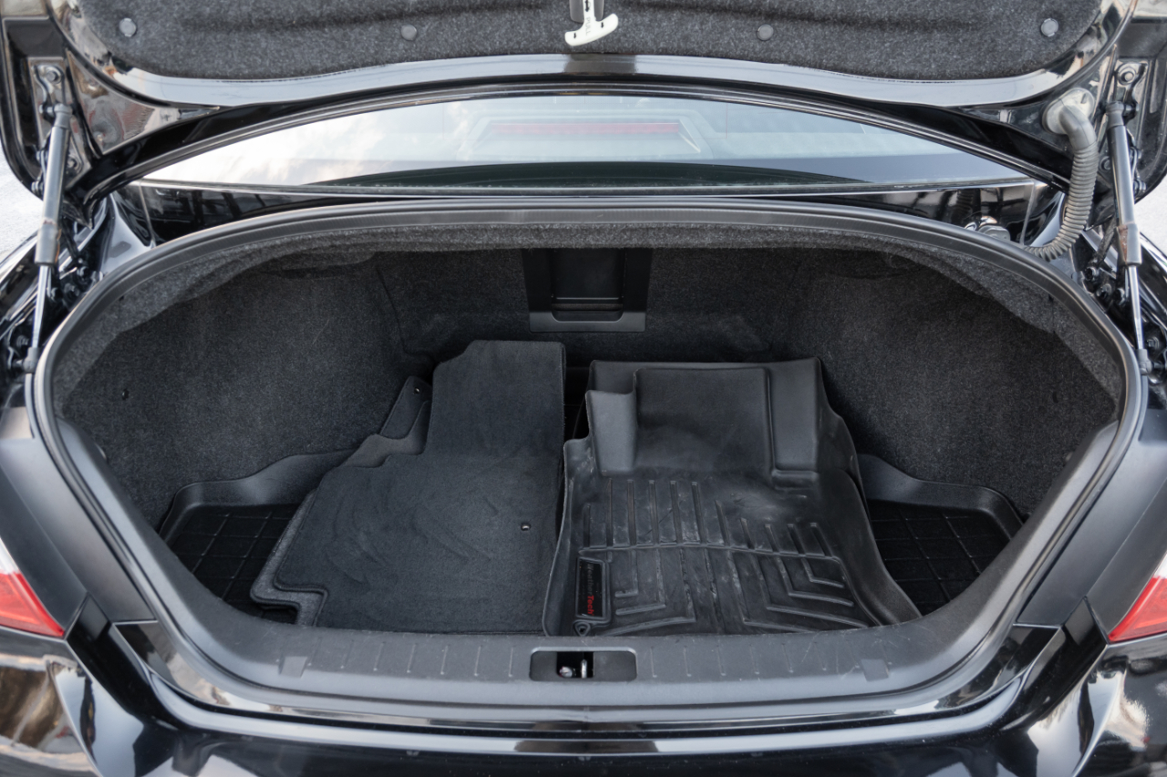 Infiniti M37 4dr Sdn AWD 2012